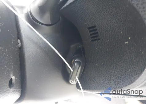 2014 Toyota Corolla Le z USA, uszkodzony, nr VIN 5YFBURHE1EP134675